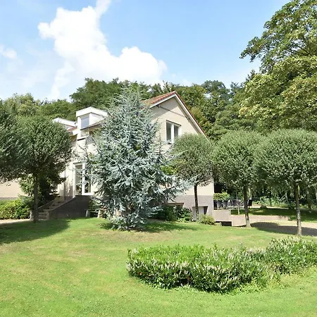Spacious Holiday In With Private Terrace